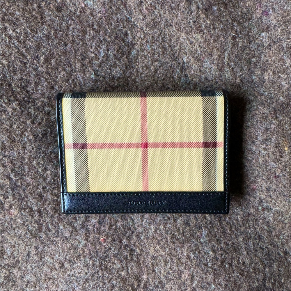NEW Vintage Burberry Checker Bifold Cardholder Wallet